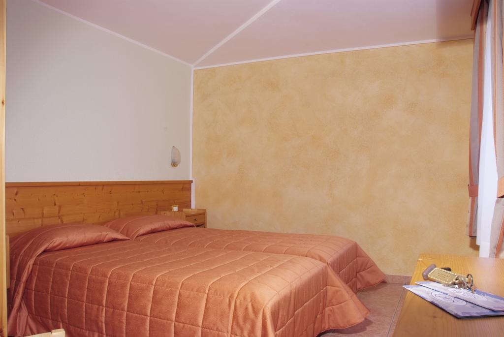 Albergo Eden Passo del Tonale Zewnętrze zdjęcie